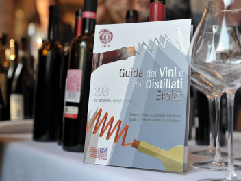 guía de los vinos premiados